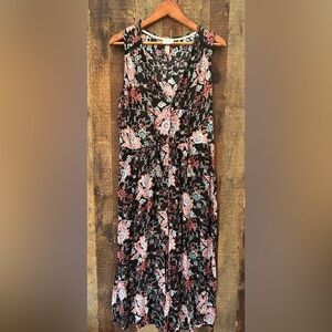 Knox Rose flowy black floral jumpsuit in EUC size Women’s Large